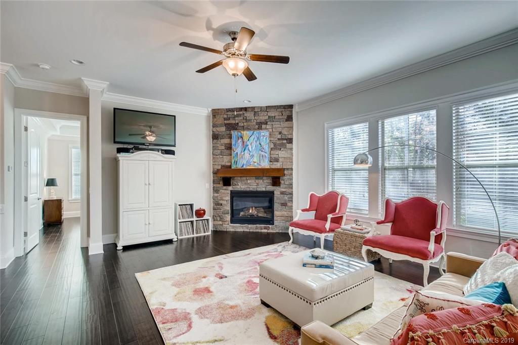 638 Zinnia Way Tega Cay, SC 29708 - Photo 13 of 45 Gallery Image 13