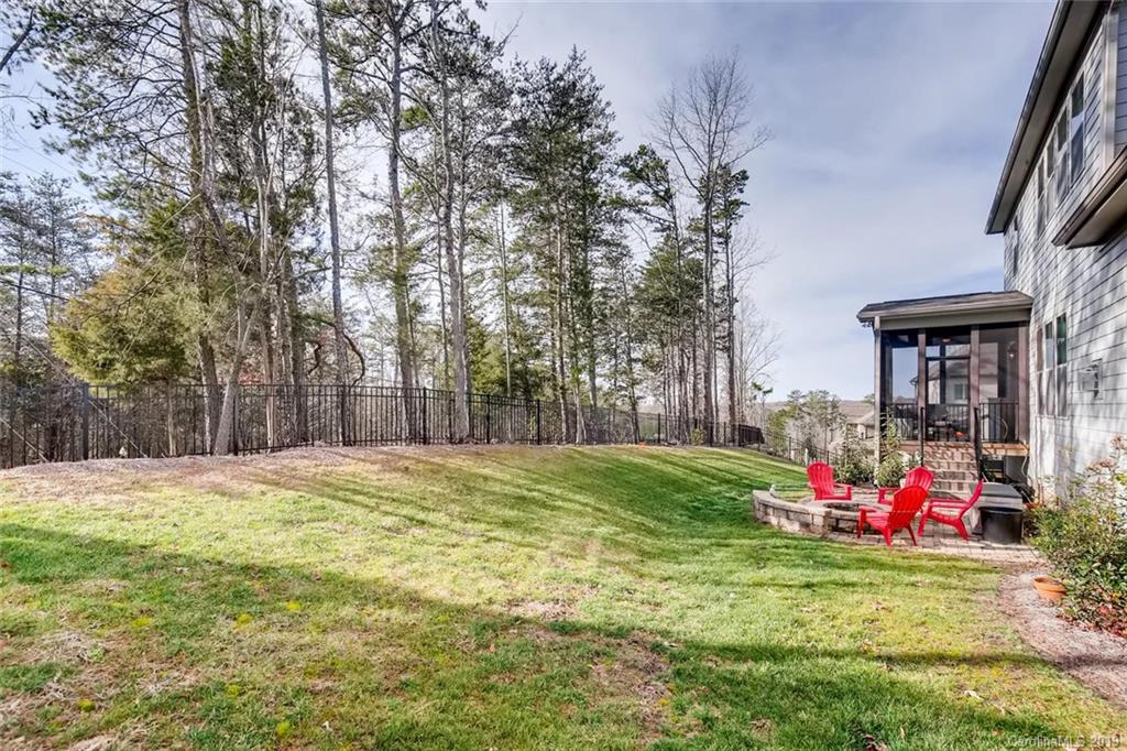638 Zinnia Way Tega Cay, SC 29708 - Photo 35 of 45 Gallery Image 35