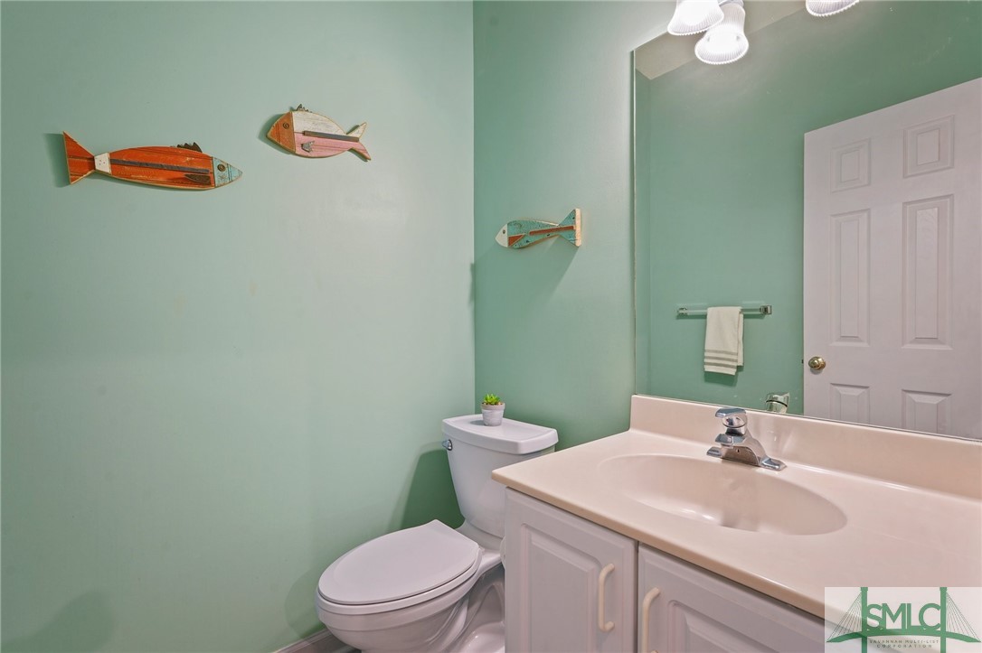 114 Farringdon Circle Savannah, GA 31410 - Photo 23 of 45 Powder Room