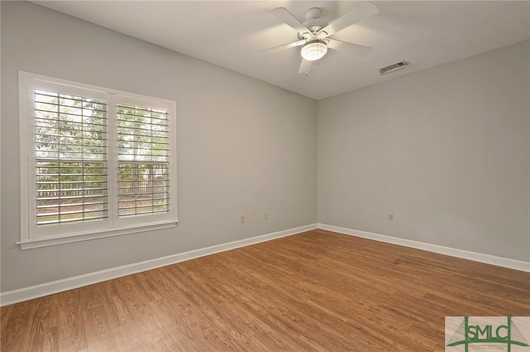 114 Farringdon Circle Savannah, GA 31410 - Photo 27 of 45 Bedroom 3