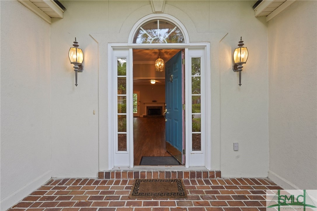114 Farringdon Circle Savannah, GA 31410 - Photo 3 of 45 Brick Pavers