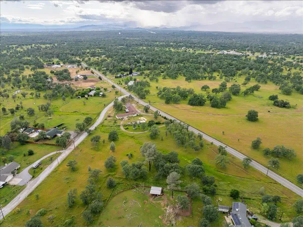 $439,999 | 22189 Old Alturas Road, Redding, CA 96003