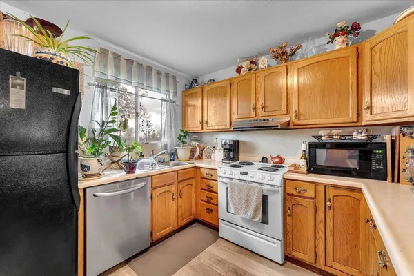 $439,999 | 22189 Old Alturas Road, Redding, CA 96003