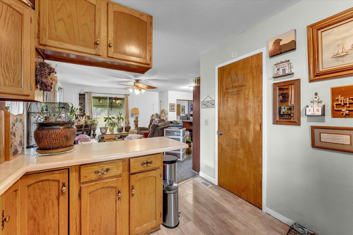 22189 Old Alturas Road Redding, CA 96003 - Photo 10 of 95