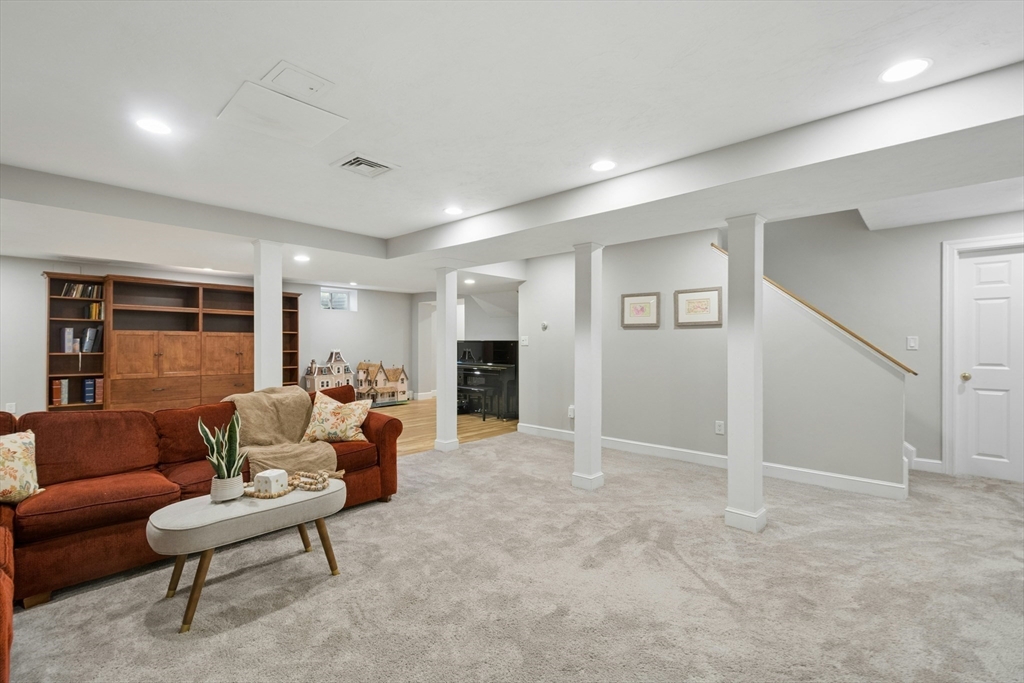 1 Munroe Road Lexington, MA 02421 - Photo 29 of 42 Gallery Image 29