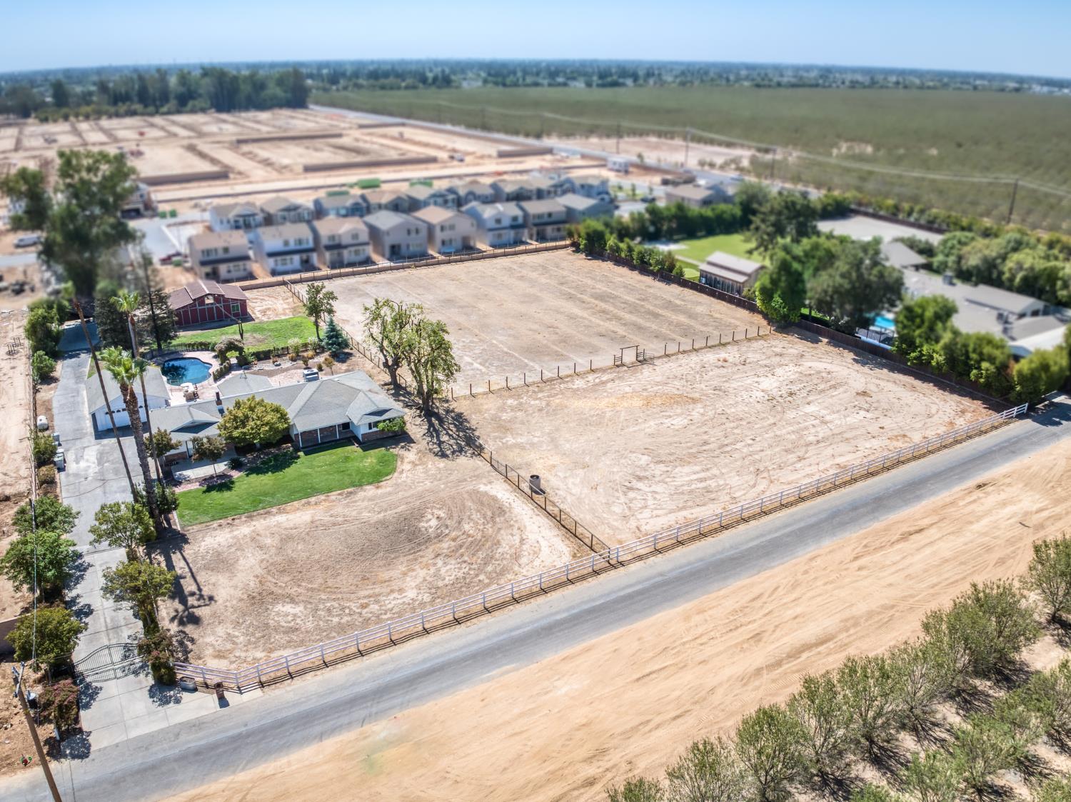 4105 Perrin Road Clovis, CA 93619 - Photo 65 of 67 Gallery Image 65