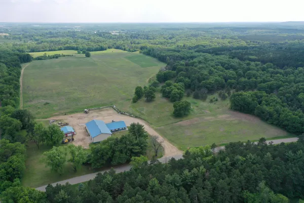 $734,000 | N8621 5th Road, Westfield, WI 53964
