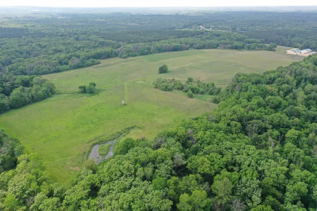 $737,500 | N8621 5th Road, Westfield, WI 53964