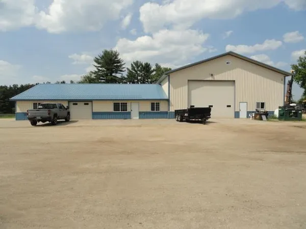 $734,000 | N8621 5th Road, Westfield, WI 53964