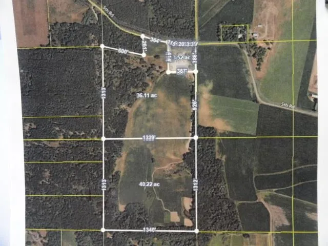 $737,500 | N8621 5th Road, Westfield, WI 53964