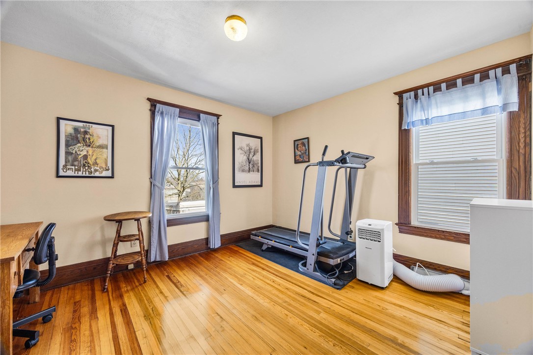 142 Hillside Avenue Rochester, NY 14610 - Photo 25 of 40 Bedroom #3