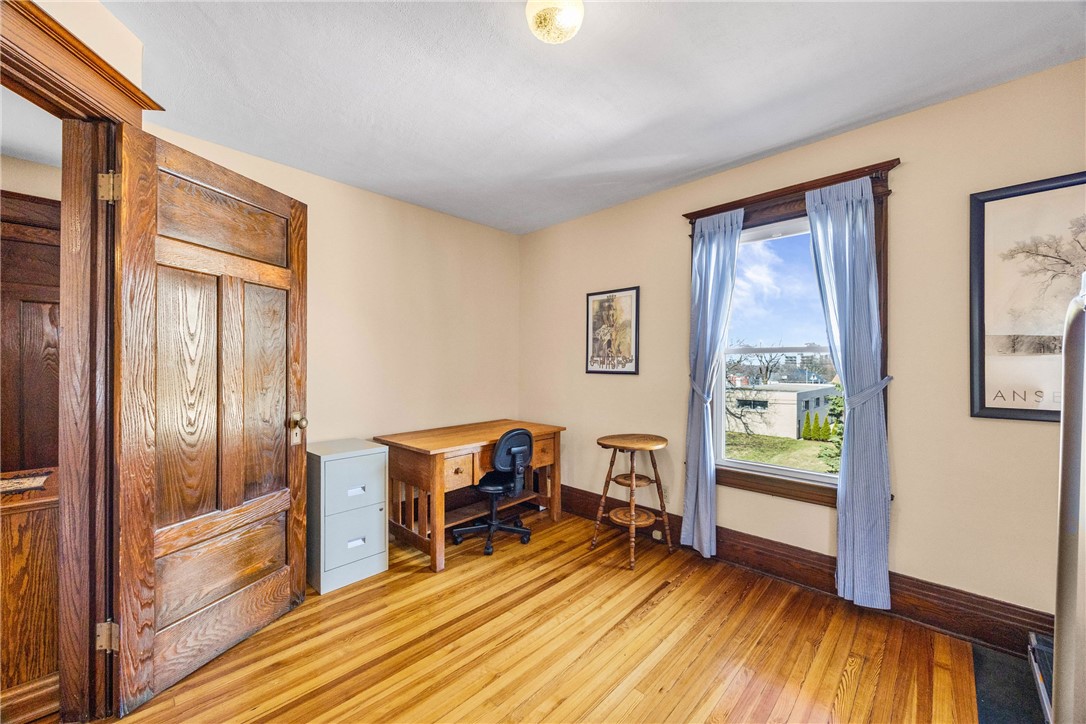 142 Hillside Avenue Rochester, NY 14610 - Photo 26 of 40