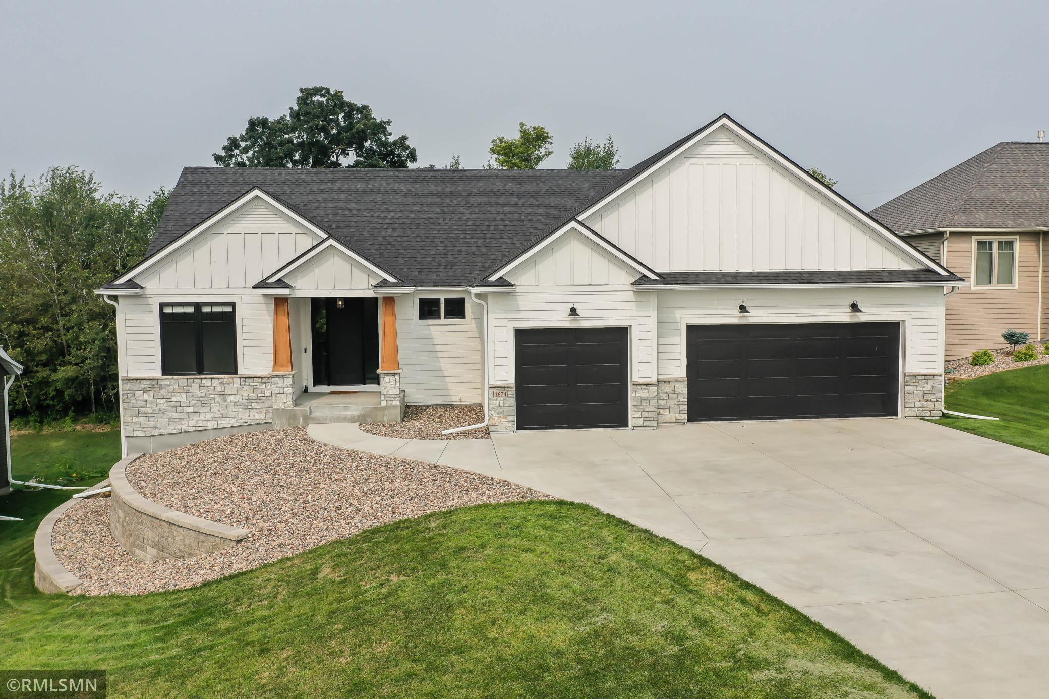 1674 Echo Ridge Street Southwest Rochester, MN 55902 - Photo 1 of 31