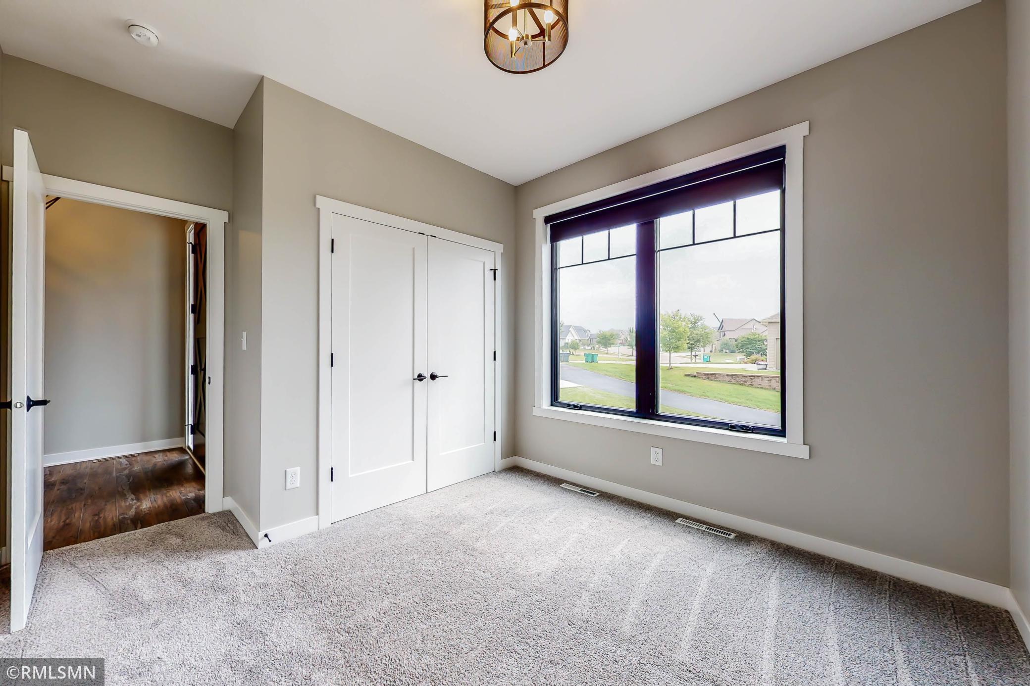 1674 Echo Ridge Street Southwest Rochester, MN 55902 - Photo 15 of 31