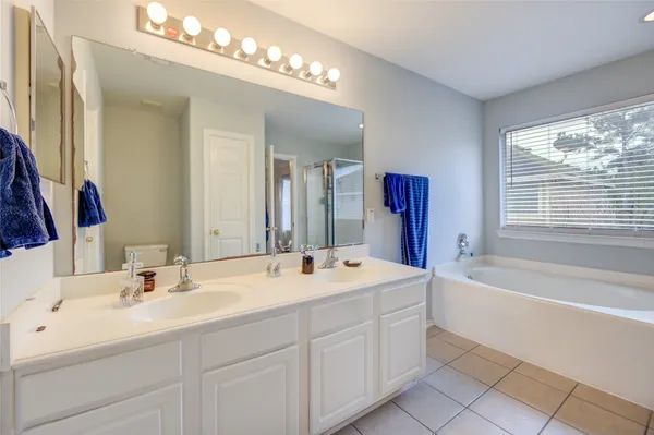 $215,000 | 16631 Newglen Lane, Houston, TX 77084