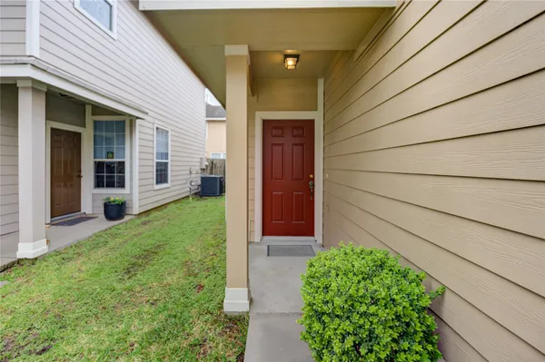 $215,000 | 16631 Newglen Lane, Houston, TX 77084