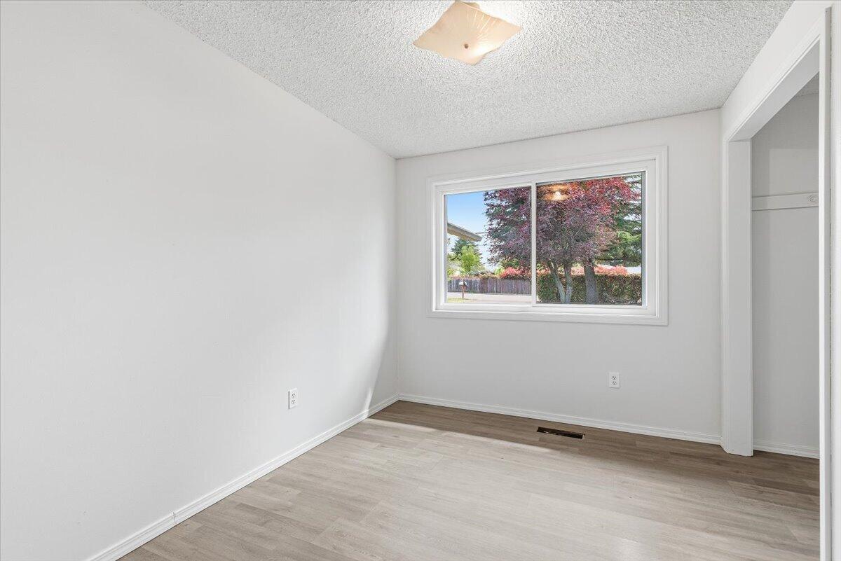 3167 Delta Waters Road Medford, OR 97504 - Photo 15 of 20 22-21