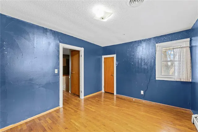 $298,000 | 1046 1400th Street, Iola, KS 66749