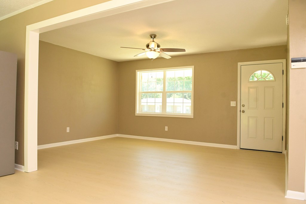 2508 Scott Road Dothan, AL 36303 - Photo 3 of 29 Gallery Image 3