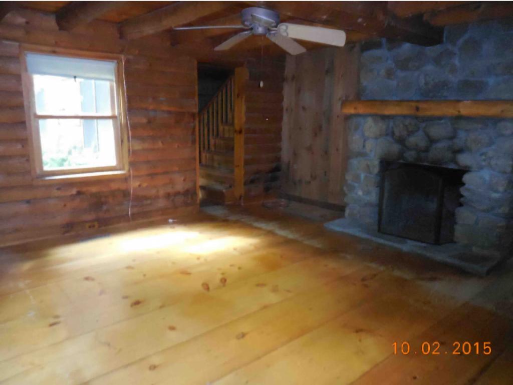 67 Burns Road Pelham, NH 03076 - Photo 2 of 10