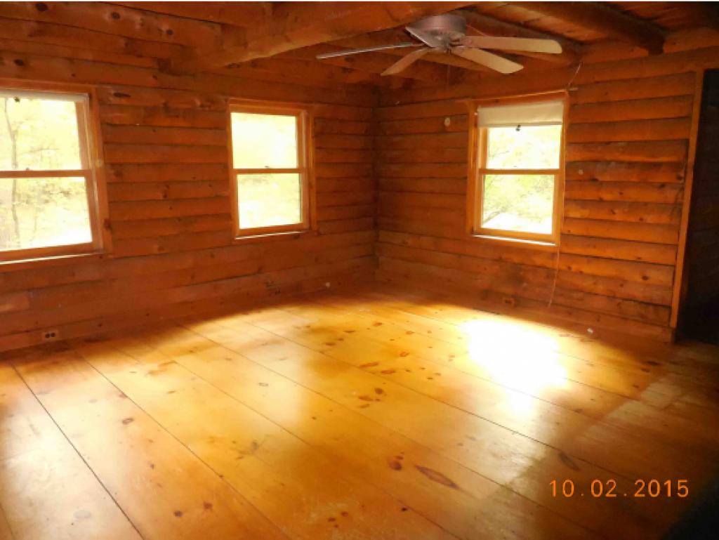 67 Burns Road Pelham, NH 03076 - Photo 3 of 10