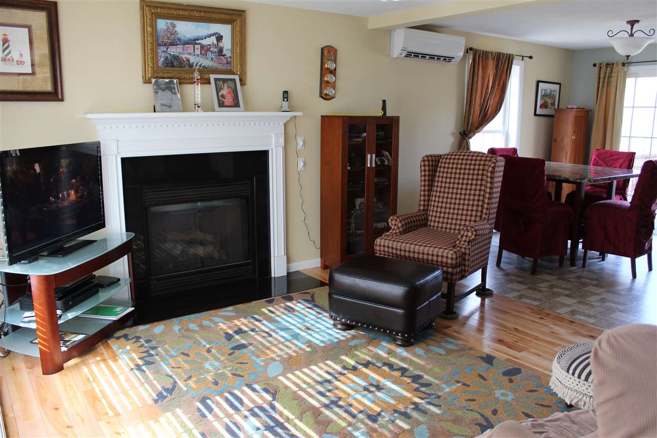 5 Spring Street Chesterfield, NH 03462 - Photo 4 of 17