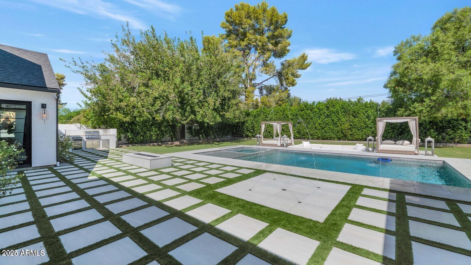 2912 East Pierson Street Phoenix, AZ 85016 - Photo 34 of 39 a view of an outdoor space