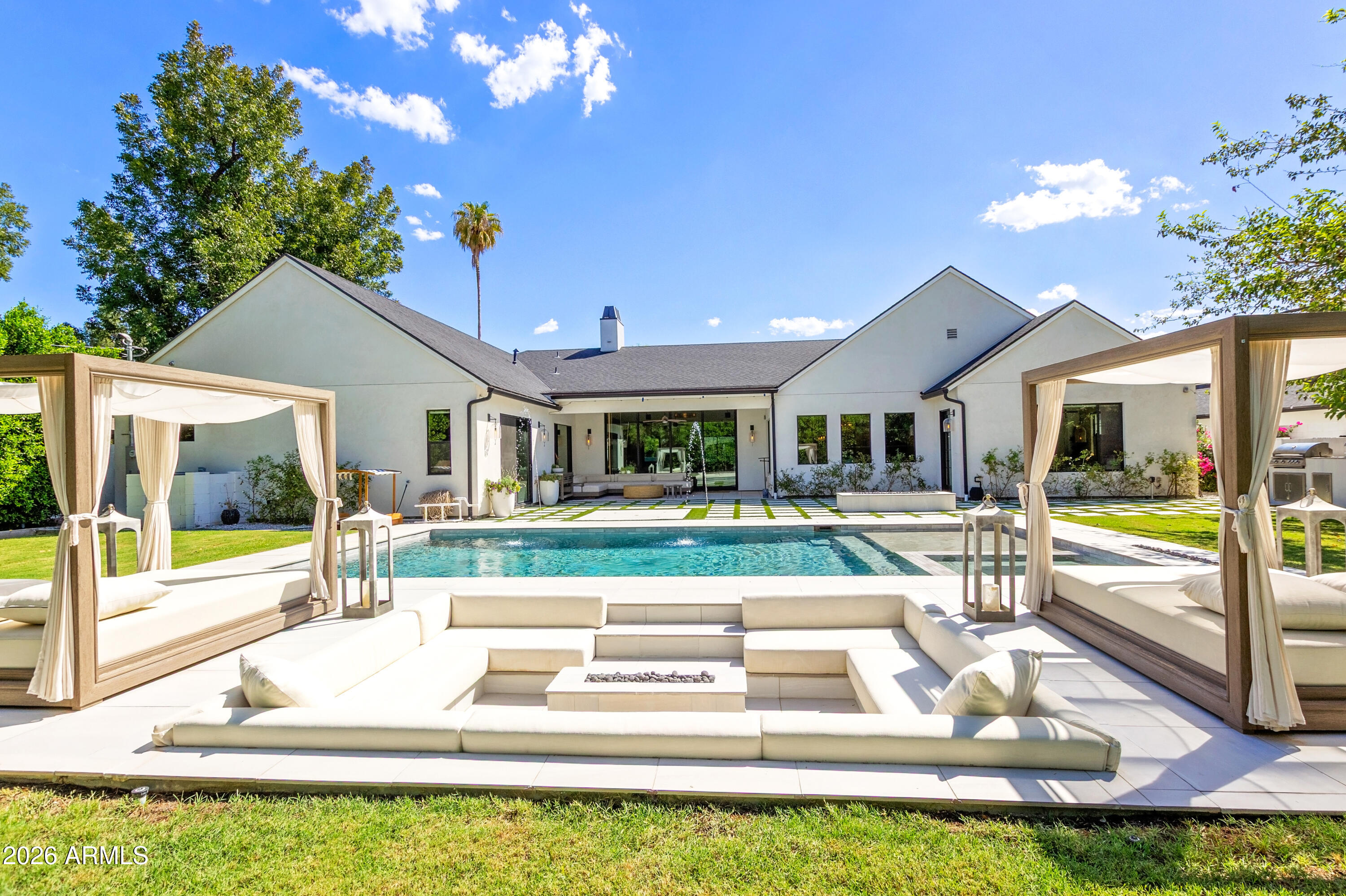 2912 East Pierson Street Phoenix, AZ 85016 - Photo 51 of 86 AMAZING SALT WATER POOL