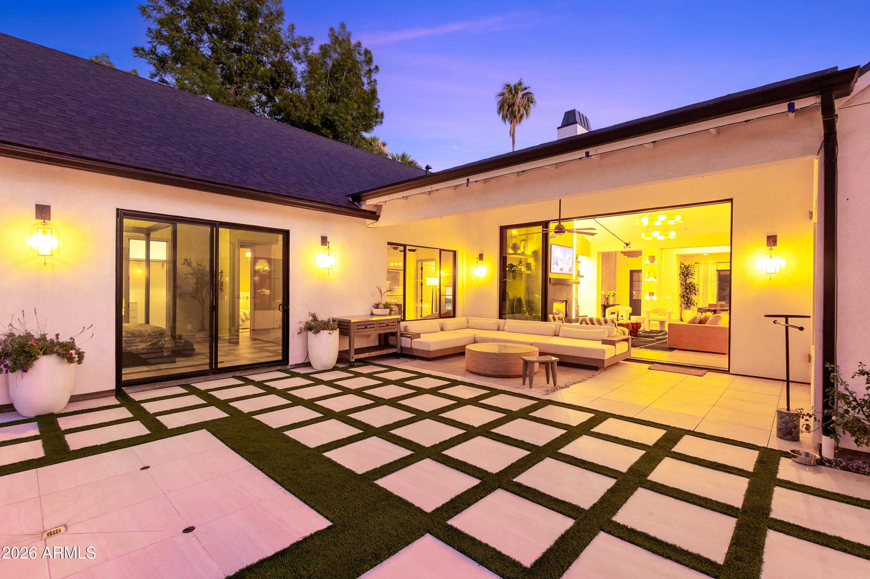 2912 East Pierson Street Phoenix, AZ 85016 - Photo 71 of 86 PERFECT ENTERTAINING SPOT