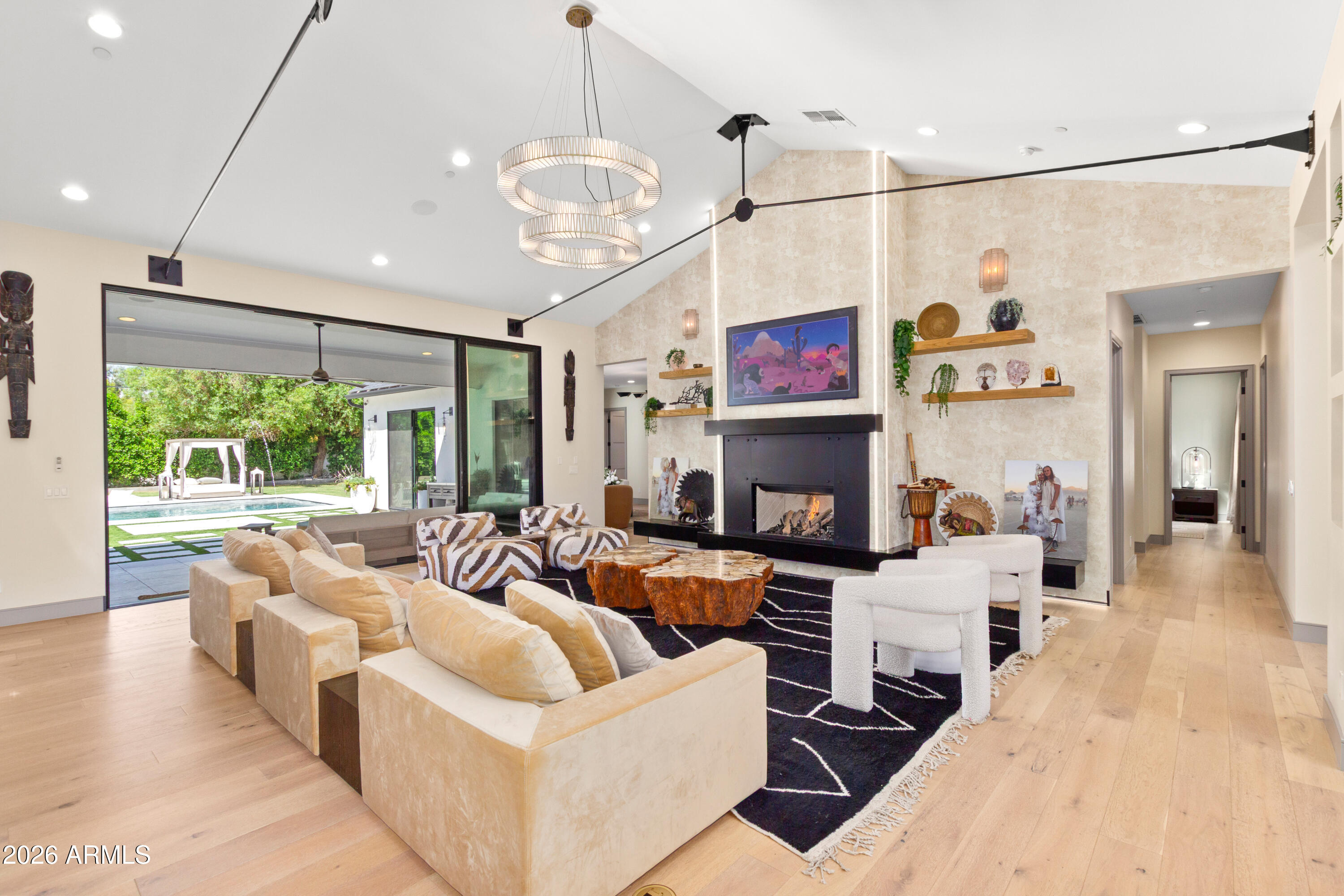 2912 East Pierson Street Phoenix, AZ 85016 - Photo 8 of 86 FAMILY ROOM ELEGANCE