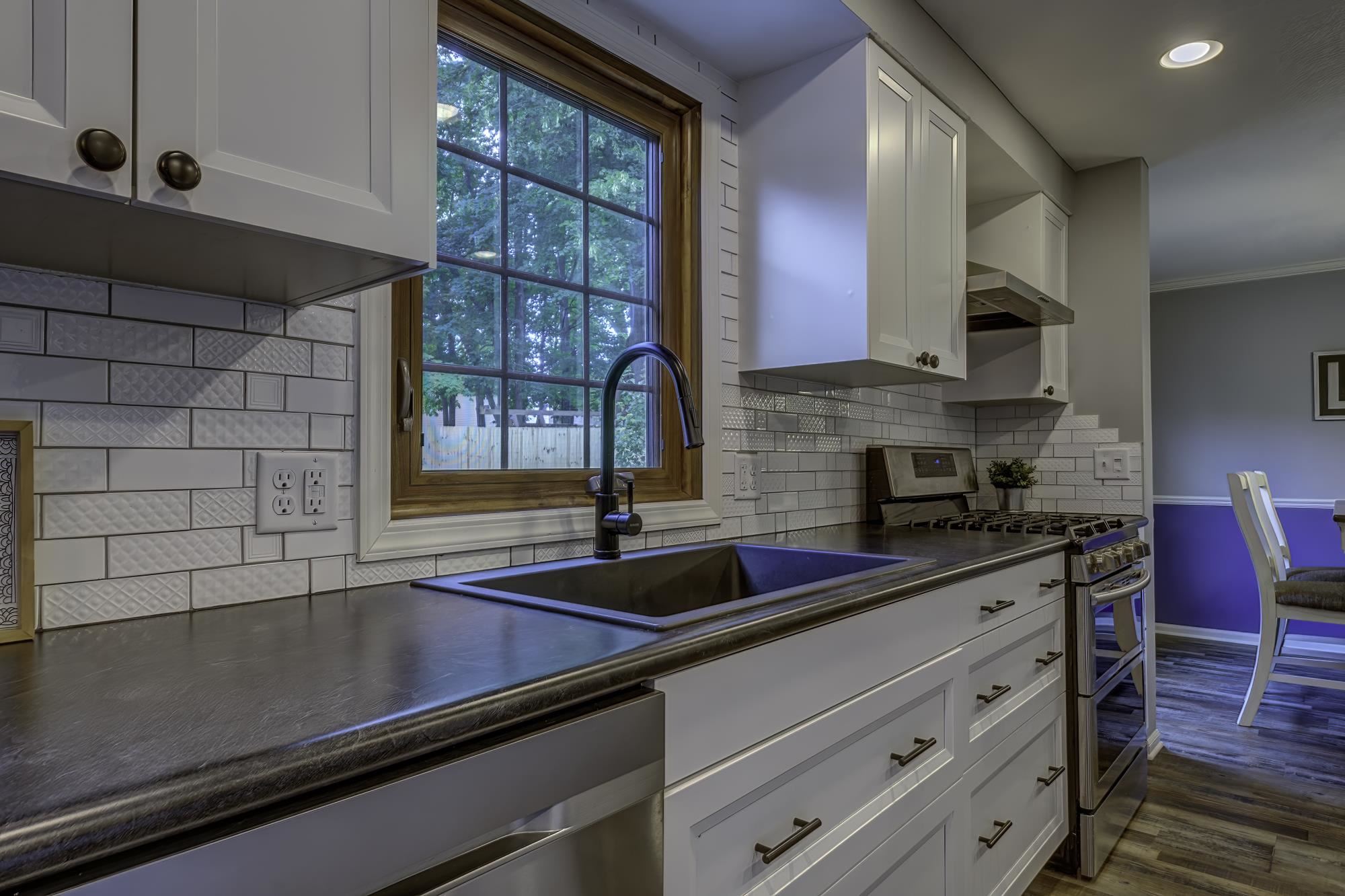 6732 Rockingham Drive Fort Wayne, IN 46835 - Photo 9 of 36 Gallery Image 9