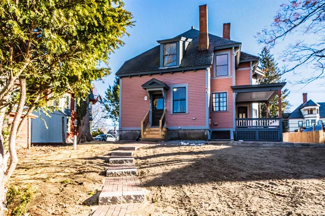 $975,000 | 70 Concord Street, Nashua, NH 03064