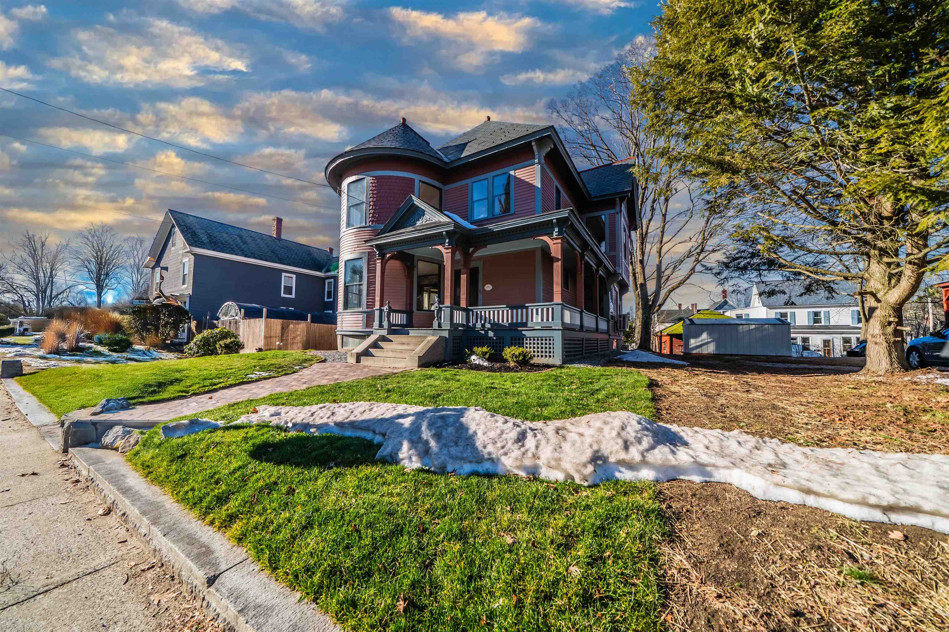 70 Concord Street Nashua, NH 03064 - Photo 13 of 59