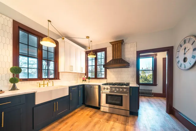 $975,000 | 70 Concord Street, Nashua, NH 03064