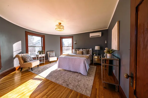 $975,000 | 70 Concord Street, Nashua, NH 03064