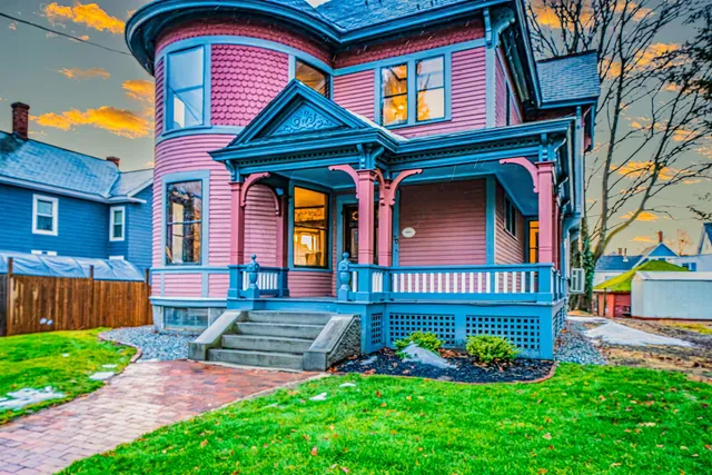 $975,000 | 70 Concord Street, Nashua, NH 03064