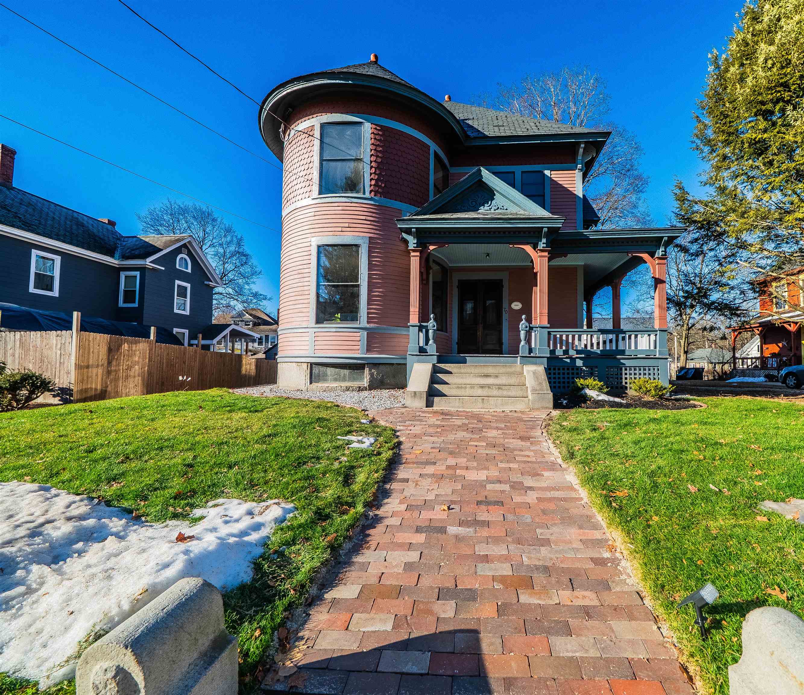 70 Concord Street Nashua, NH 03064 - Photo 6 of 59