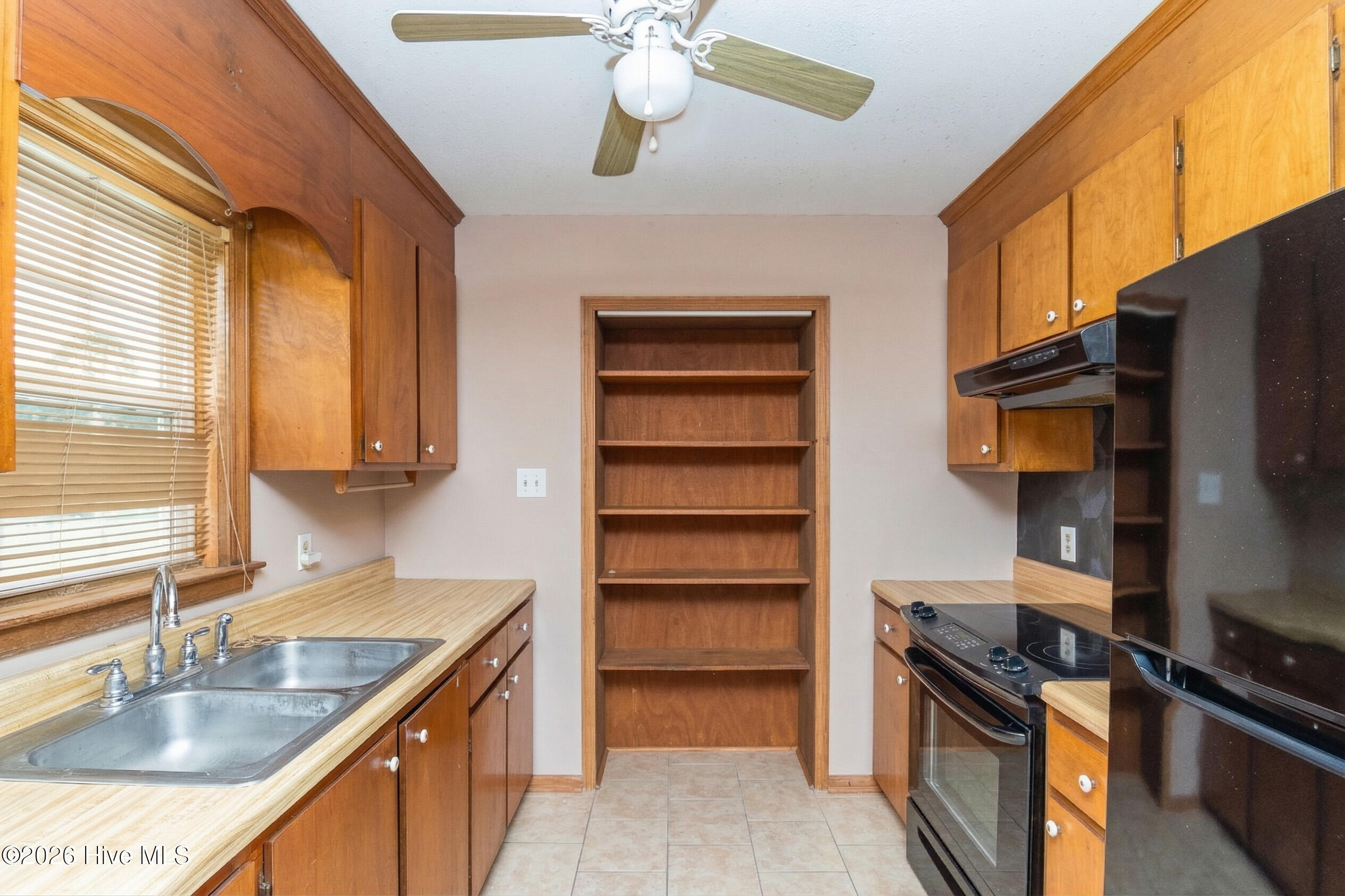 263 Black Jack Church Road Goldsboro, NC 27530 - Photo 4 of 28 kitchen