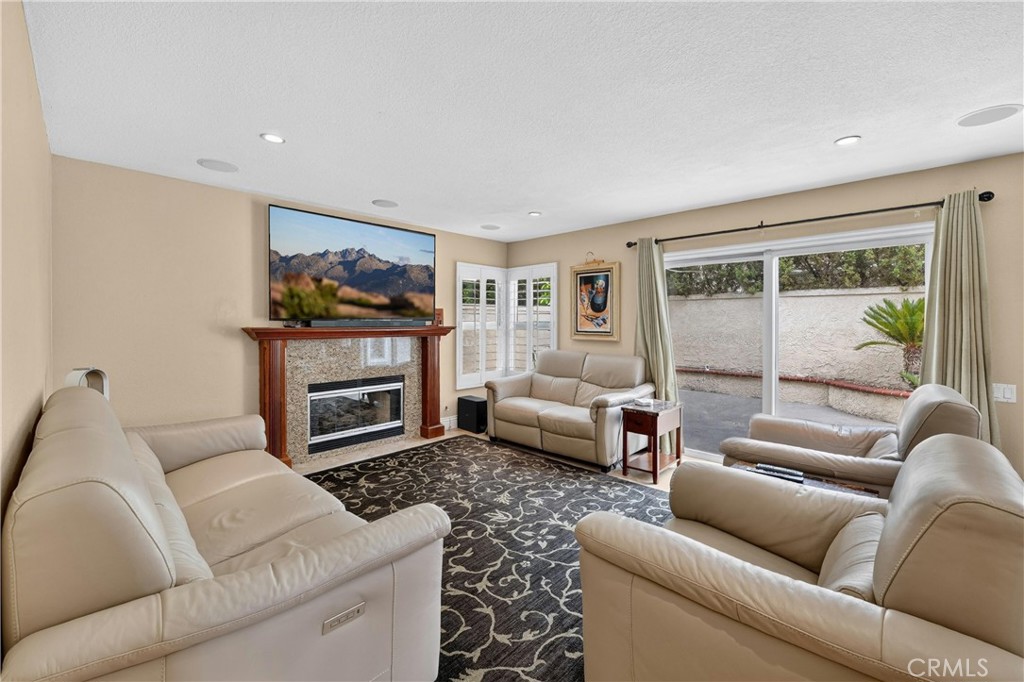 28811 Vista Aliso Road Lake Forest, CA 92679 - Photo 12 of 64