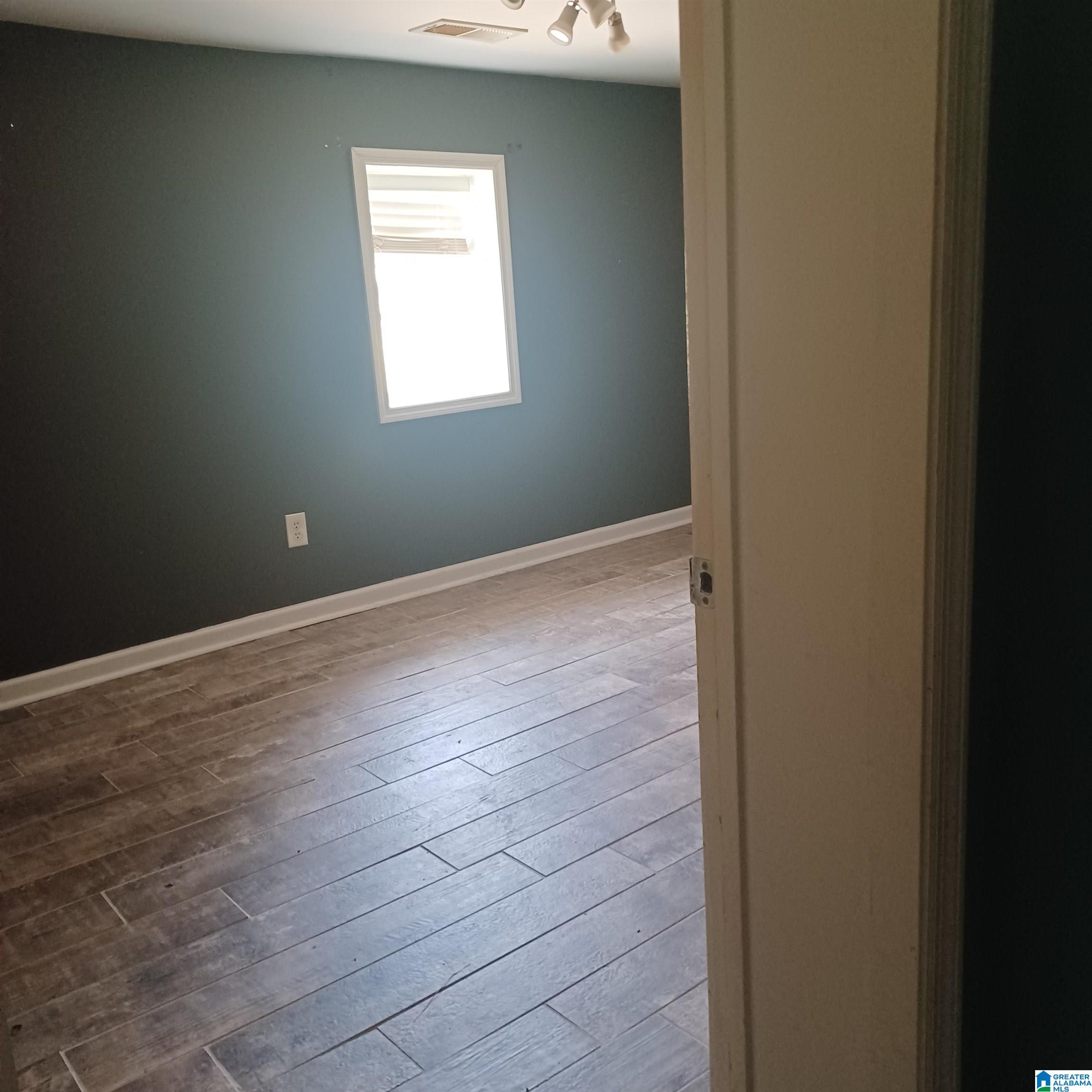 108 Sharit Lane Gardendale, AL 35071 - Photo 13 of 23