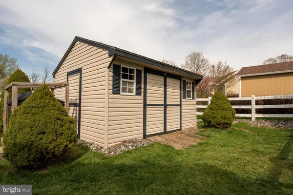 $600,000 | 204 Coleridge Lane, Coatesville, PA 19320