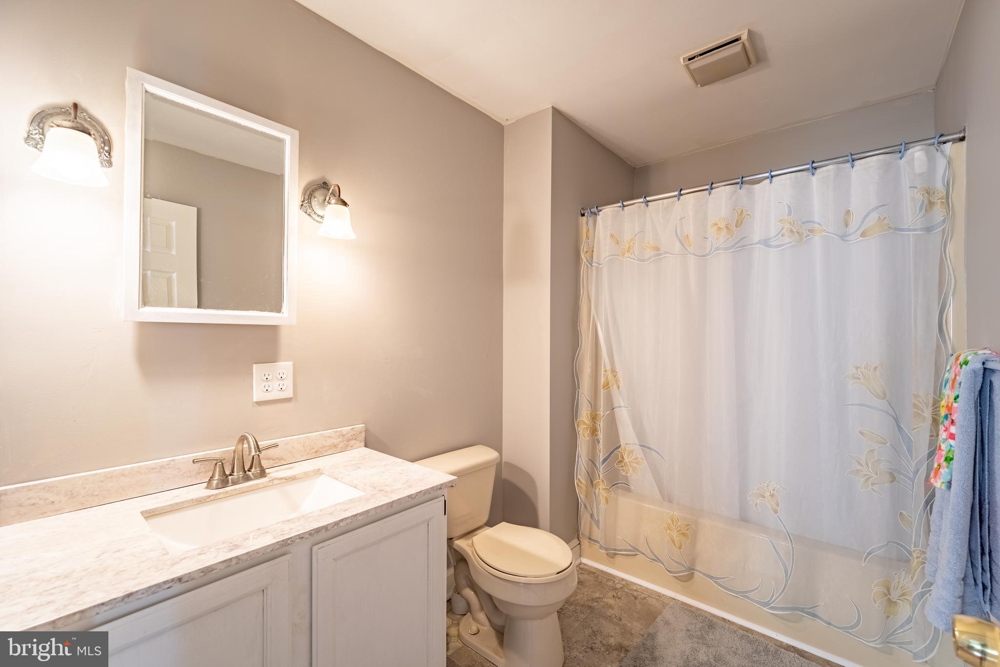 13808 Sailing Road Ocean City, MD 21842 - Photo 13 of 58 Gallery Image 13