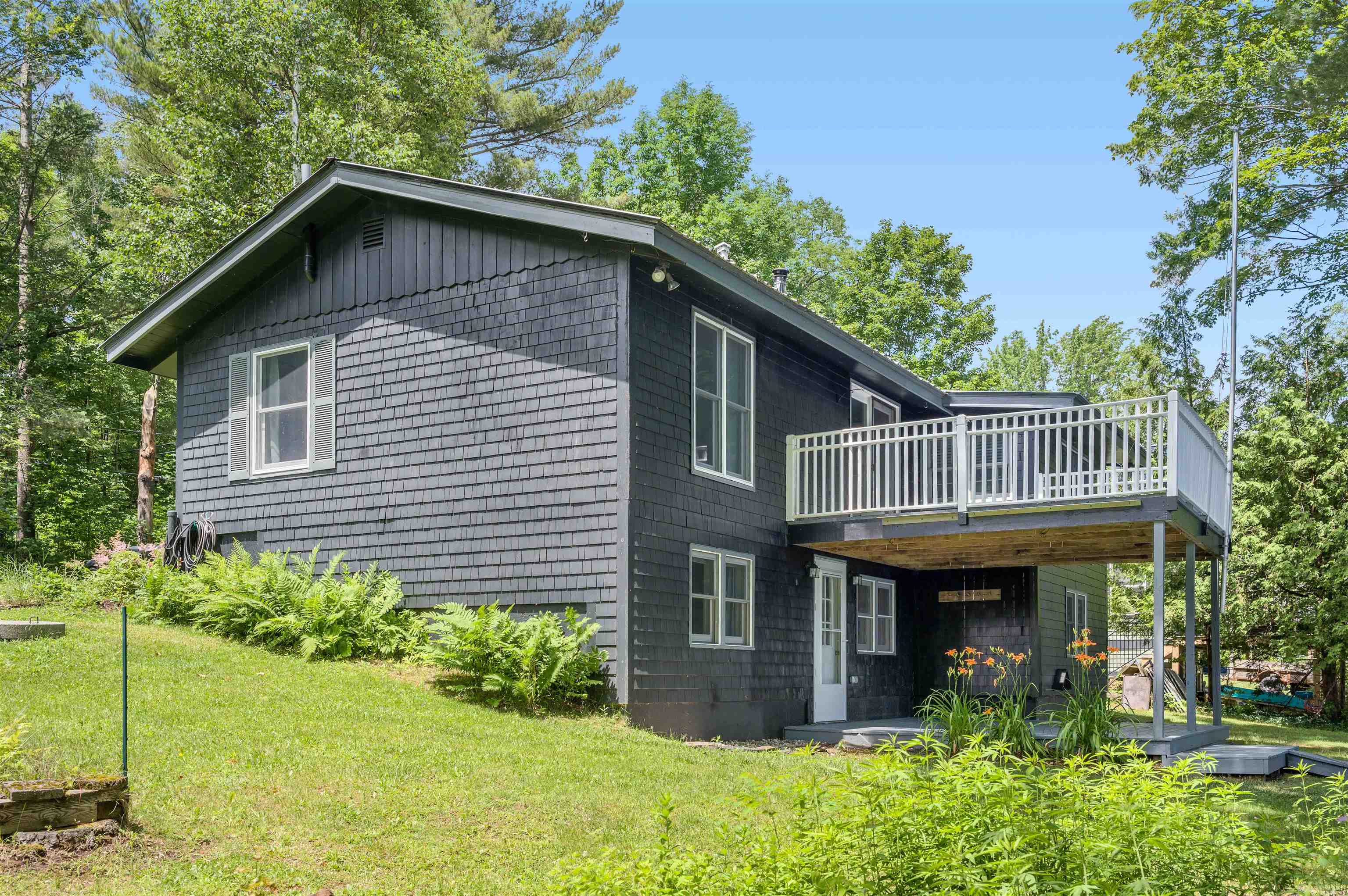 184 West Loop Rd Extension Elmore, VT 05661 - Photo 4 of 56