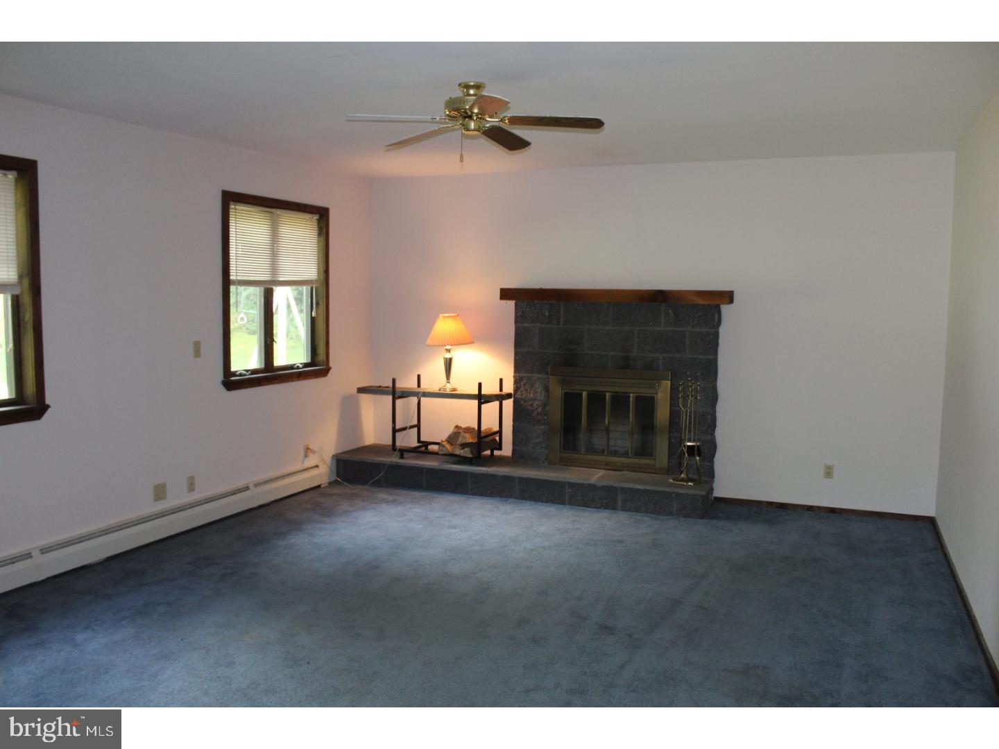 142 Bailey Road Kempton, PA 19529 - Photo 12 of 24 Living Room
