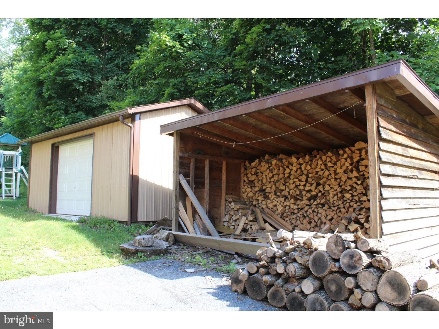 142 Bailey Road Kempton, PA 19529 - Photo 23 of 24 Gallery Image 23