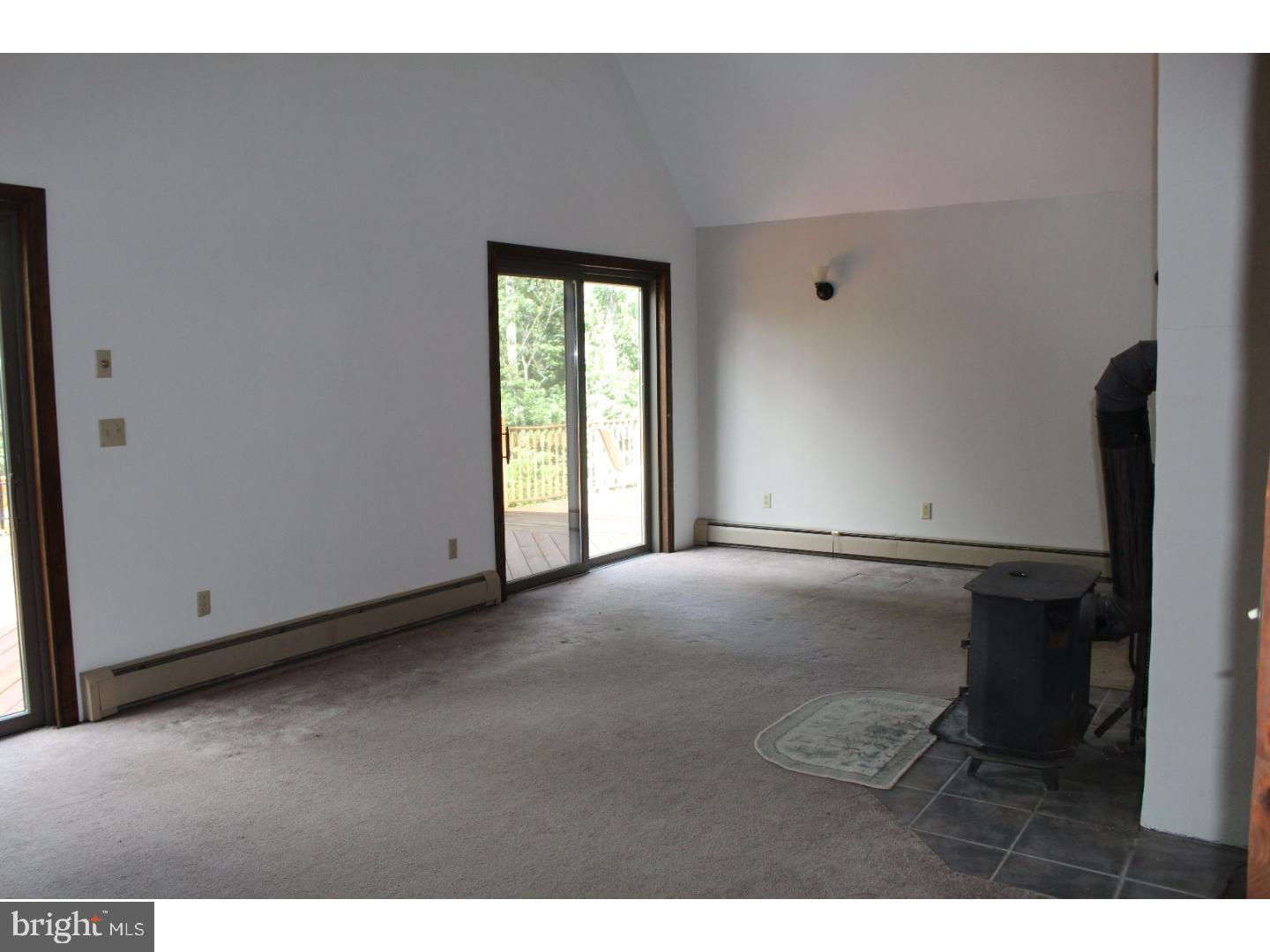 142 Bailey Road Kempton, PA 19529 - Photo 9 of 24 Great Room