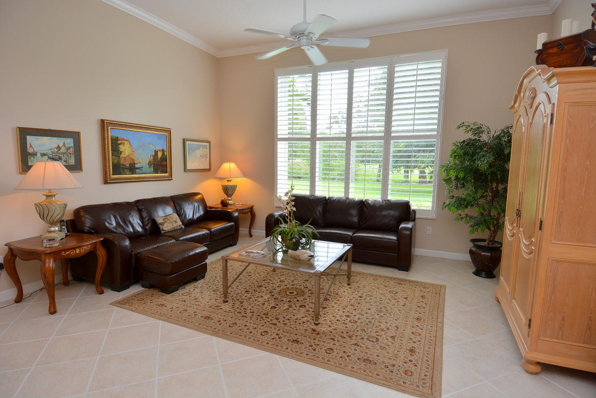 901 Southwest Blue Stem Way Stuart, FL 34997 - Photo 17 of 51 Family Room