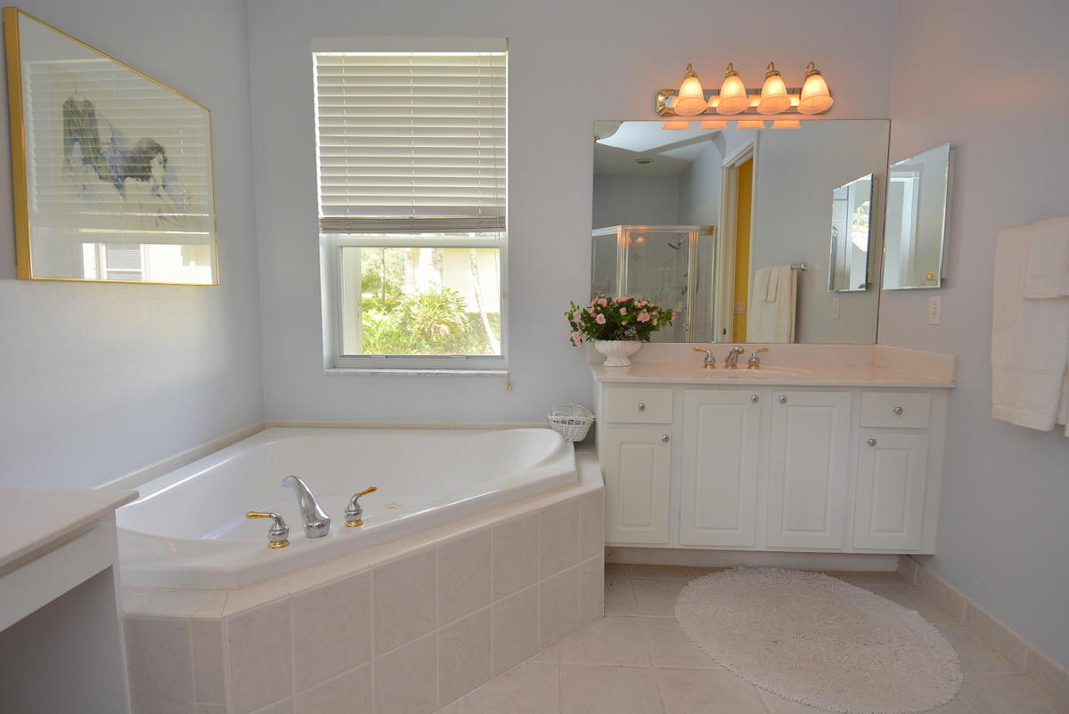 901 Southwest Blue Stem Way Stuart, FL 34997 - Photo 21 of 51 Master Bath