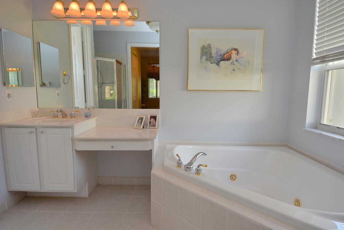 901 Southwest Blue Stem Way Stuart, FL 34997 - Photo 22 of 51 Master Bath