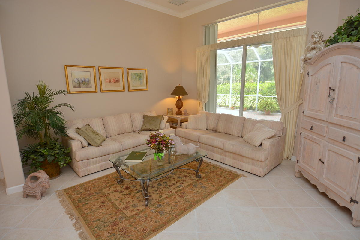 901 Southwest Blue Stem Way Stuart, FL 34997 - Photo 6 of 51 Living Room